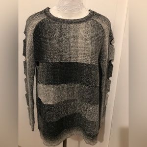 Karisma women’s sweater size S/M